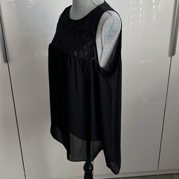 MICHAEL KORS Long Sleeve Blouse Cold Shoulder, Size M - Picture 3 of 7